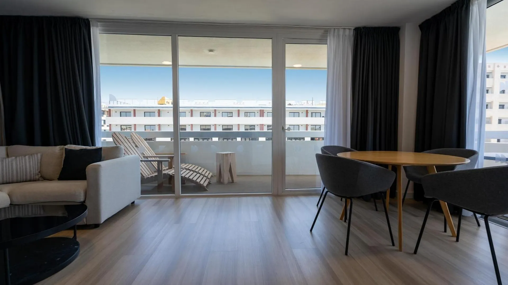 Coral Suites & Spa - Adults Only Playa de las Americas  4*, Playa de las Americas (Tenerife) Spain